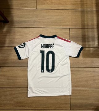 Equipación Real Madrid Adidas Talla M