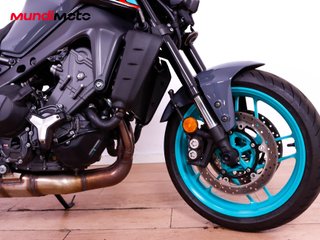 YAMAHA MT 09