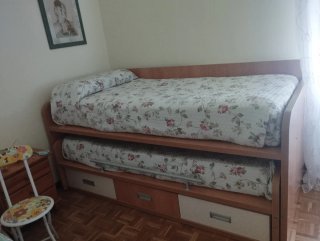 Cama nido juvenil compacta