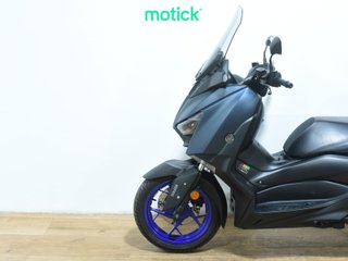 YAMAHA XMAX 125