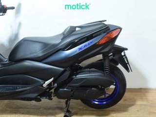 YAMAHA XMAX 125