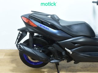 YAMAHA XMAX 125