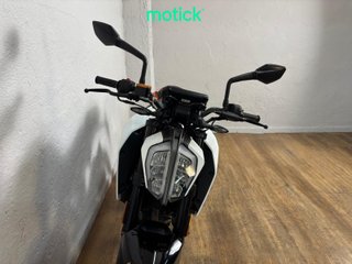 KTM DUKE 125