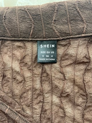 Camiseta Shein marrón transparente talla S