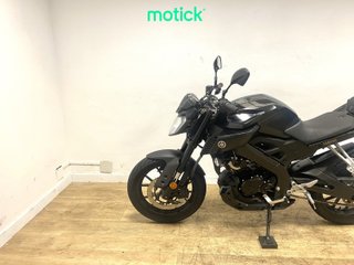 YAMAHA MT-125
