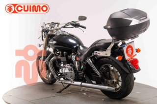 TRIUMPH AMERICA 900
