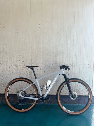 Bicicleta Unica MT02 Full XT talla M