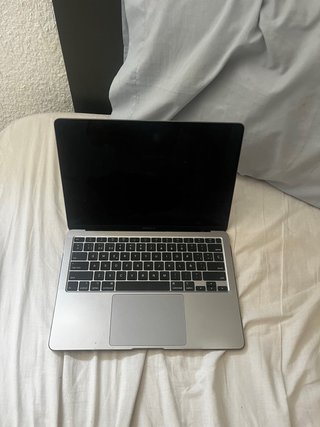 MacBook Air 13 2020 (Gama Alta) | i7 | 16GB RAM |