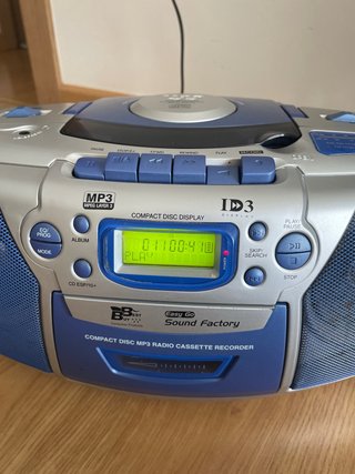 Radio CD MP3 Cassette Sound Factory