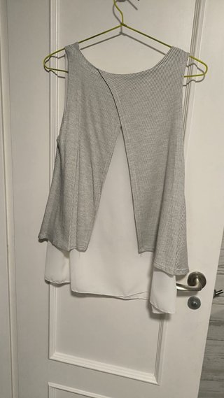 Vestido tipo americana. Chalecos y blusas