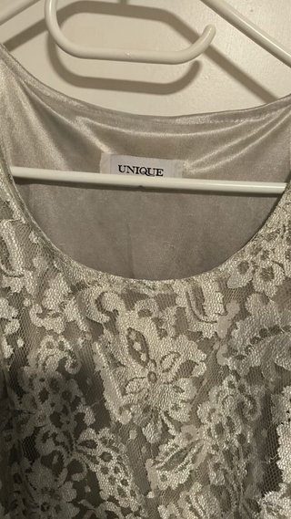 Vestido tipo americana. Chalecos y blusas