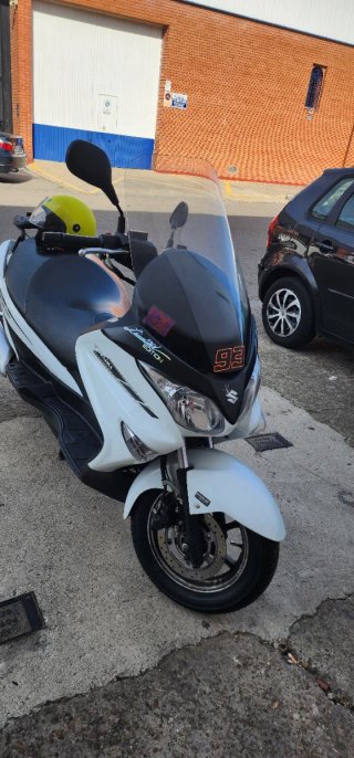 Suzuki burgman 200 ABS