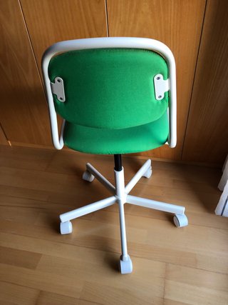 Silla infantil IKEA verde
