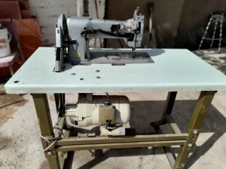 Máquina de coser industrial Durkopp