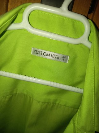 Camisa verde pistacho