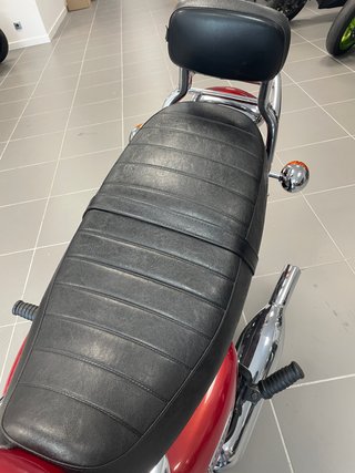 Triumph Legend TT 900 Roja 2006