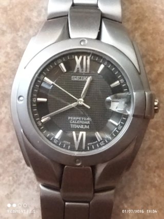 Reloj SEIKO TITANIUM Perpetual Calendar