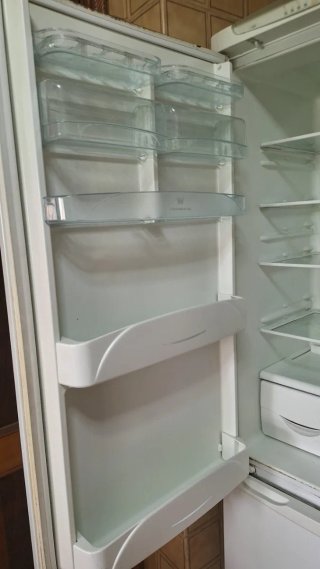 Nevera blanca