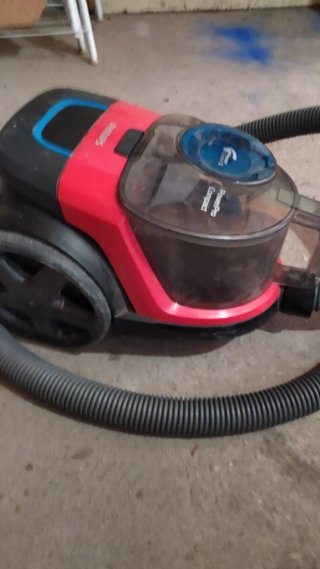 Aspirador Philips PowerPro Compact