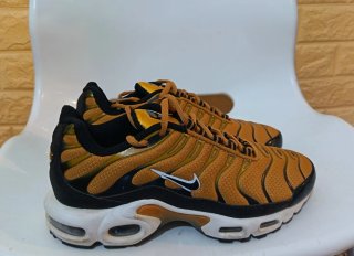 Nike TN Air Max Plus Amarillo Negro