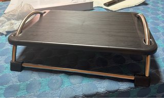 Reposapiés Nedis ergonómico
