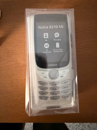 Nokia 8210 4G Nuovo
