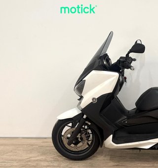 YAMAHA XMAX 125