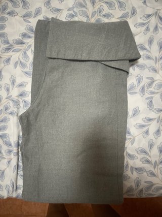 REGALO Pantalón gris talla S