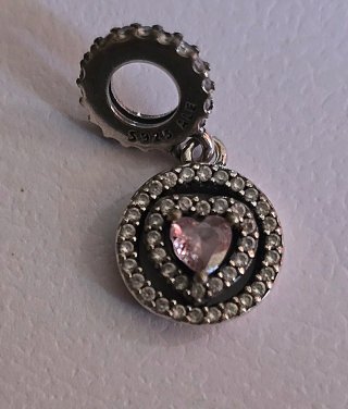 Pulsera Pandora con charms