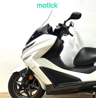 KYMCO GRAND DINK 300
