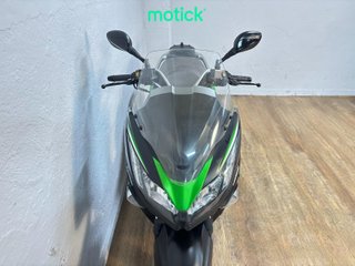 KAWASAKI J300