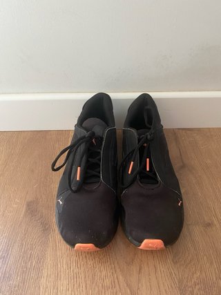 Zapatillas Puma Negras y rosas