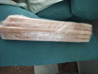 Tipi infantil de tela con estructura de madera