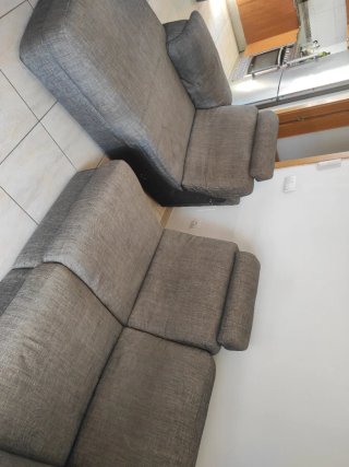 Sofá modular gris de tela