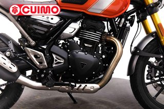 TRIUMPH SCRAMBLER 400 X