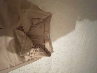 Pantalón recto beige