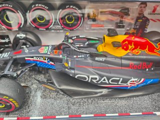 Maisto Radiocontrol Red Bull RB19 1:10