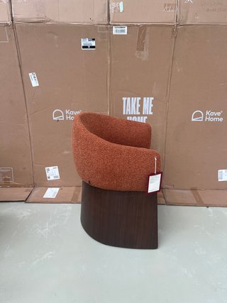 Sedia Bosca kave home ciniglia color terracotta