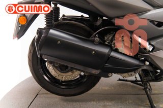YAMAHA XMAX 300