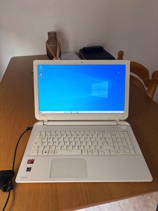 Ordenador Toshiba Beige/Blanco