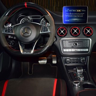 Mercedes-Benz Clase A 45 RACE 2017