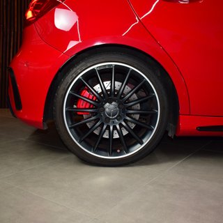 Mercedes-Benz Clase A 45 RACE 2017