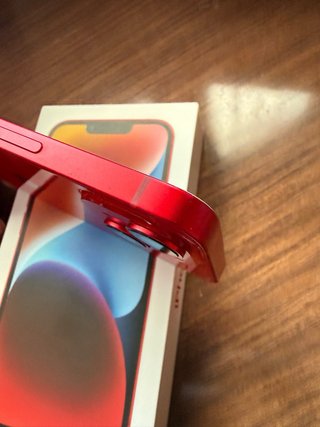 iPhone 14 Rojo, 77% bateria Embalaje original