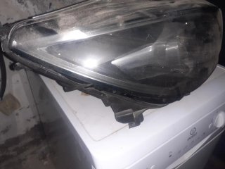 Faro delantero Peugeot 308