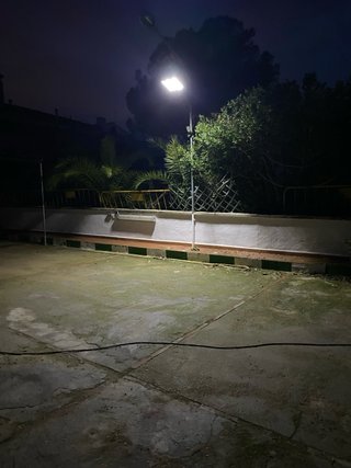 Farola solar modelo Standard 1000W