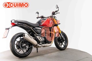 TRIUMPH SPEED 400