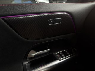 Mercedes-Benz GLA GLA 200 D