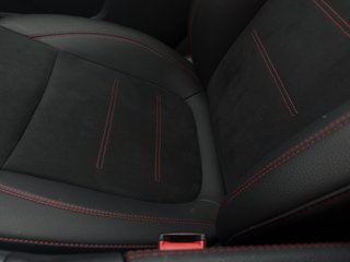 Mercedes-Benz GLA GLA 200 D