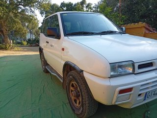 Nissan Terrano II 1996