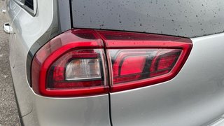 Kia Niro 1.6 GDI PLUG-IN HYBRID EMOTION 141 5P